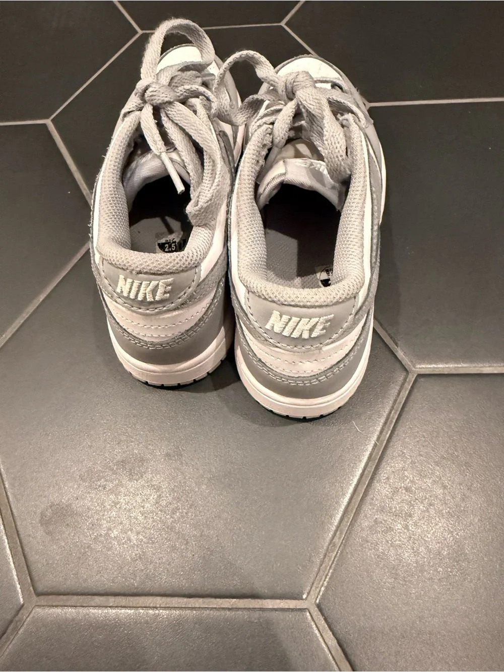 Nike Kids White and Gray Low-Top Sneakers